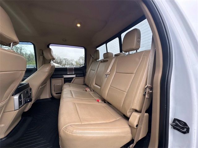 Vehicle image 10 of 25