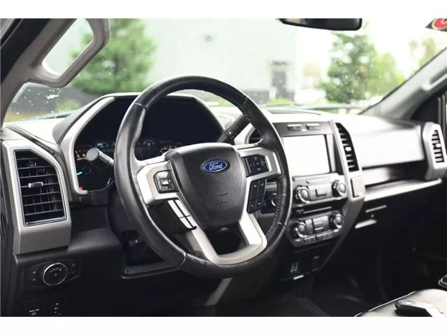 Vehicle image 18 of 27
