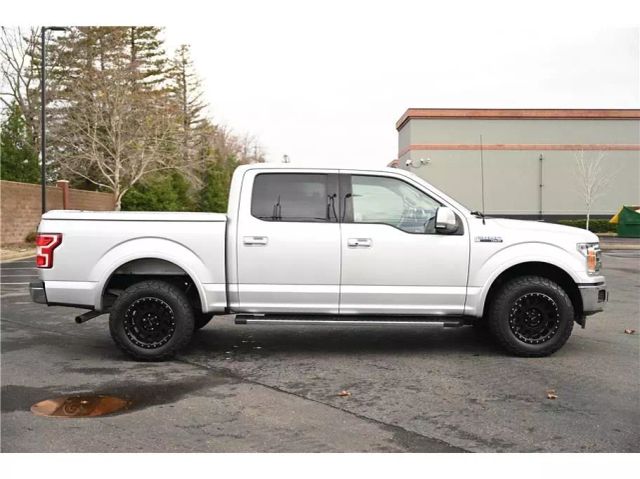 Vehicle image 4 of 27