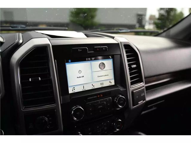 Vehicle image 23 of 27