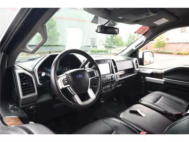 Vehicle image 16 of 27