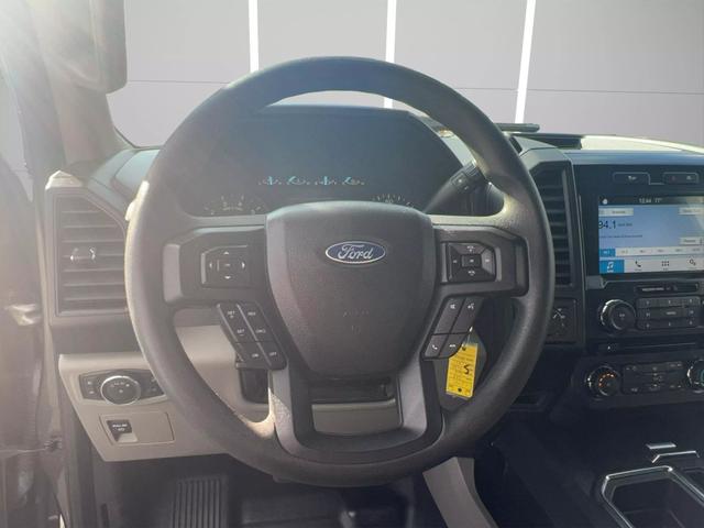 Vehicle image 13 of 24