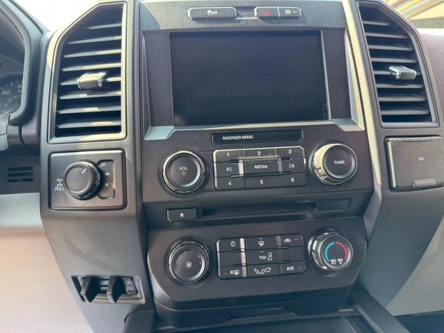 Vehicle image 20 of 29