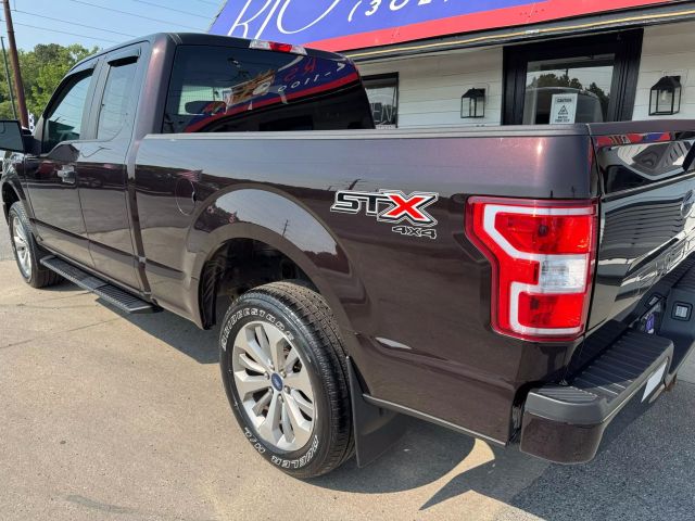 Vehicle image 7 of 29