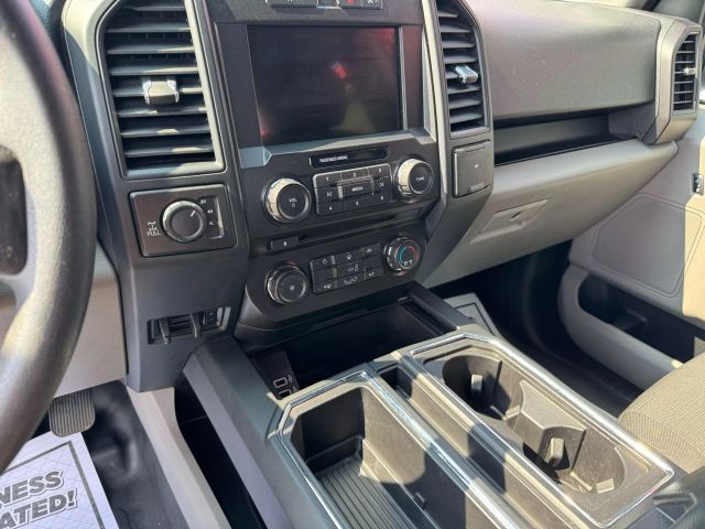 Vehicle image 16 of 29