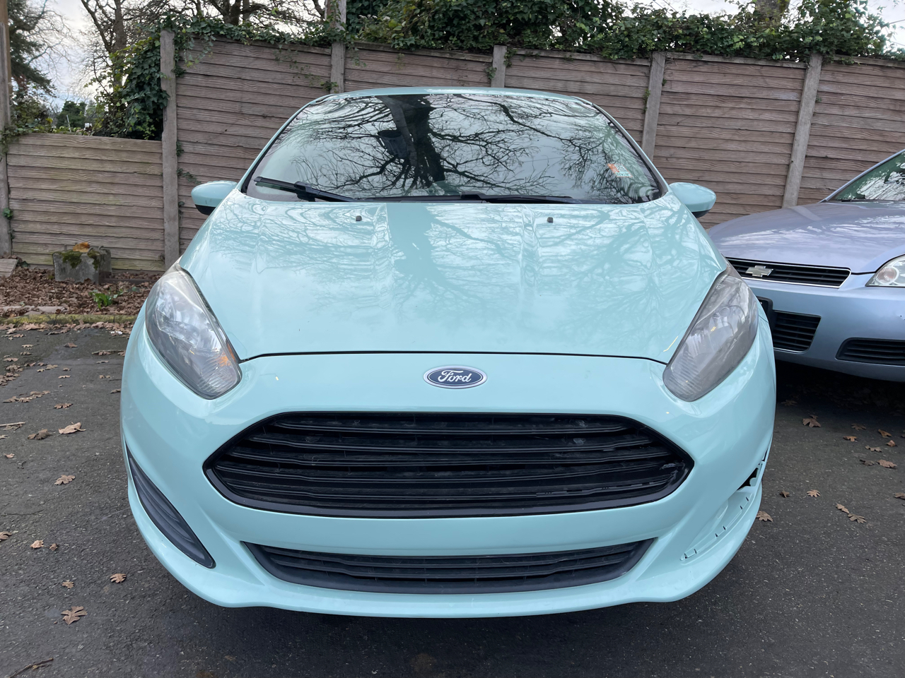 Vehicle image 7 of 21