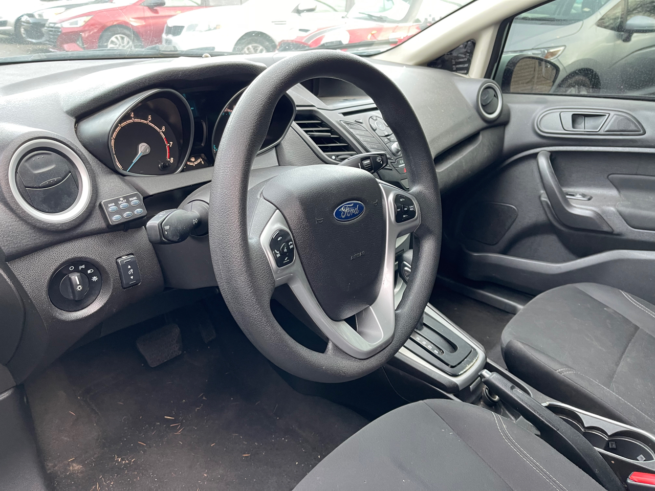 Vehicle image 9 of 21