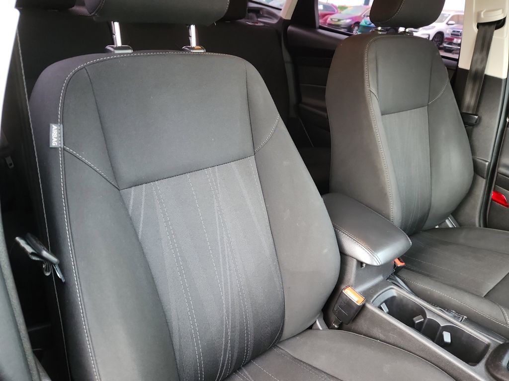 2018 Ford Focus SE Image 9 of 23