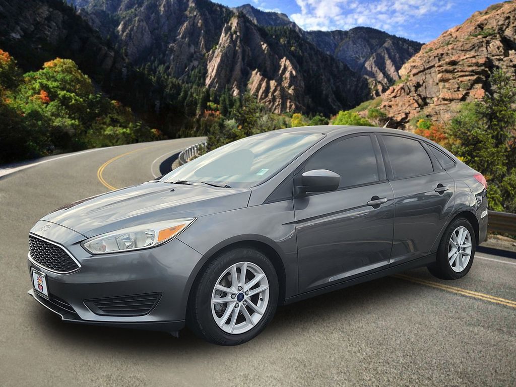 2018 Ford Focus SE Image 1 of 23
