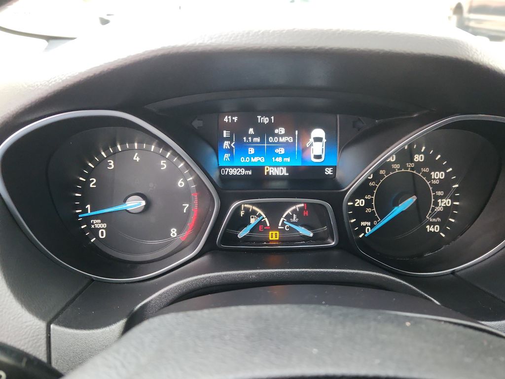 2018 Ford Focus SE Image 14 of 23