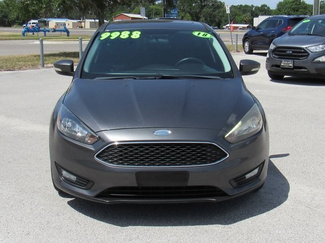 Vehicle image 4 of 40