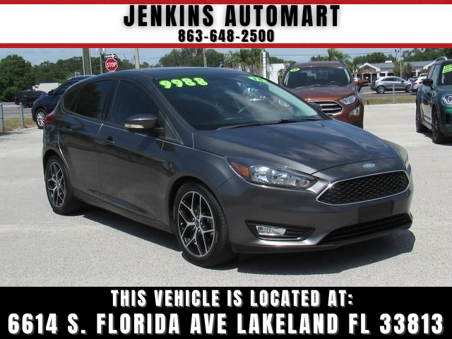 Vehicle image 5 of 40