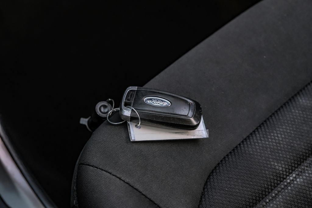 2018 Ford Fusion SE Image 44 of 57