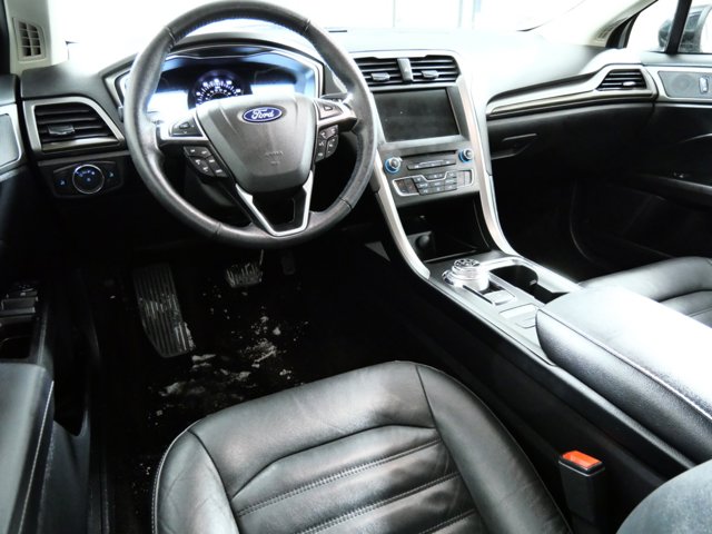 2018 Ford Fusion SE Image 9 of 25