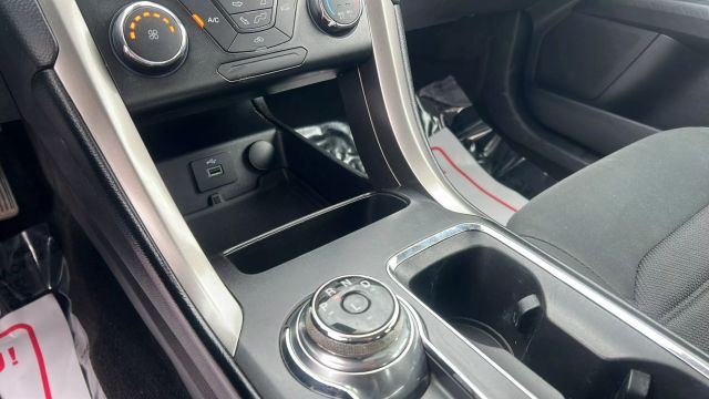 Vehicle image 21 of 22