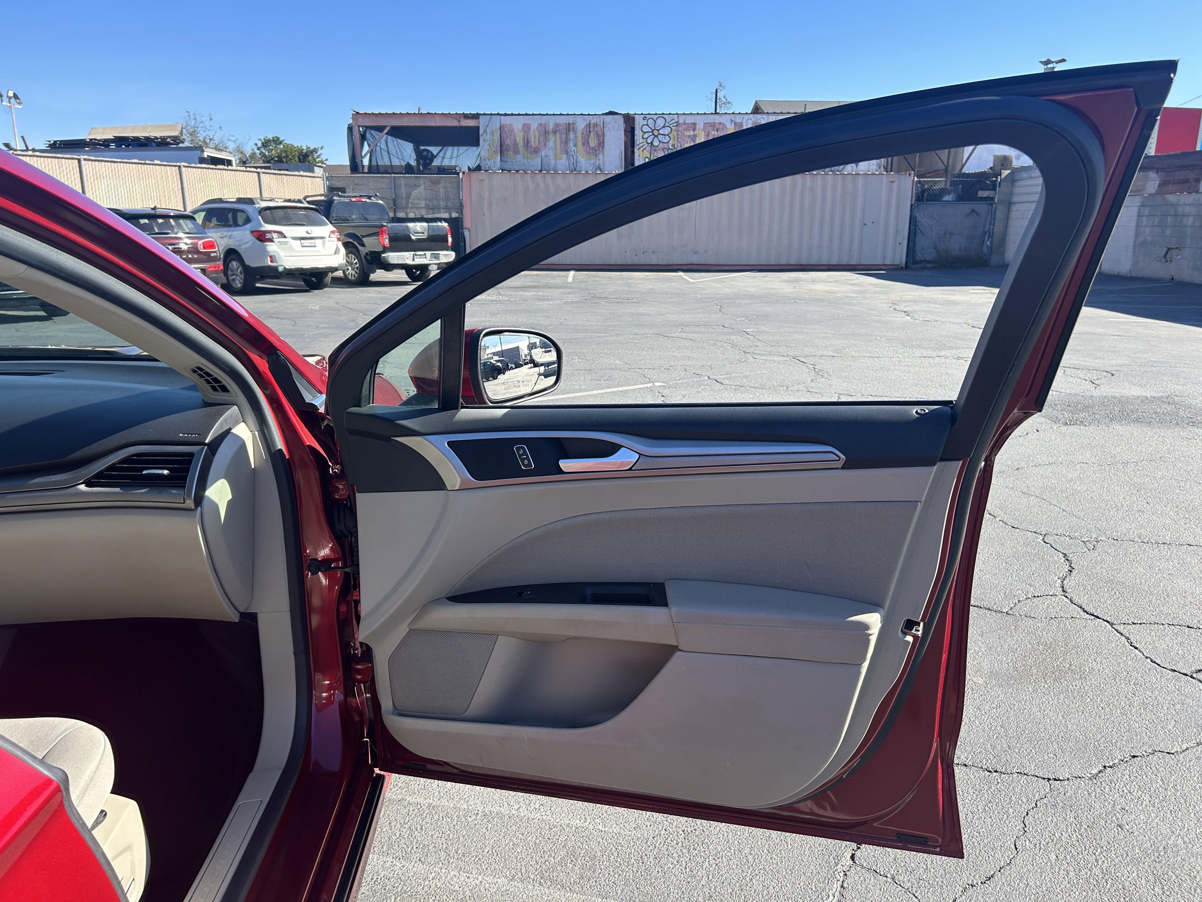 2018 Ford Fusion Hybrid SE Image 23 of 40