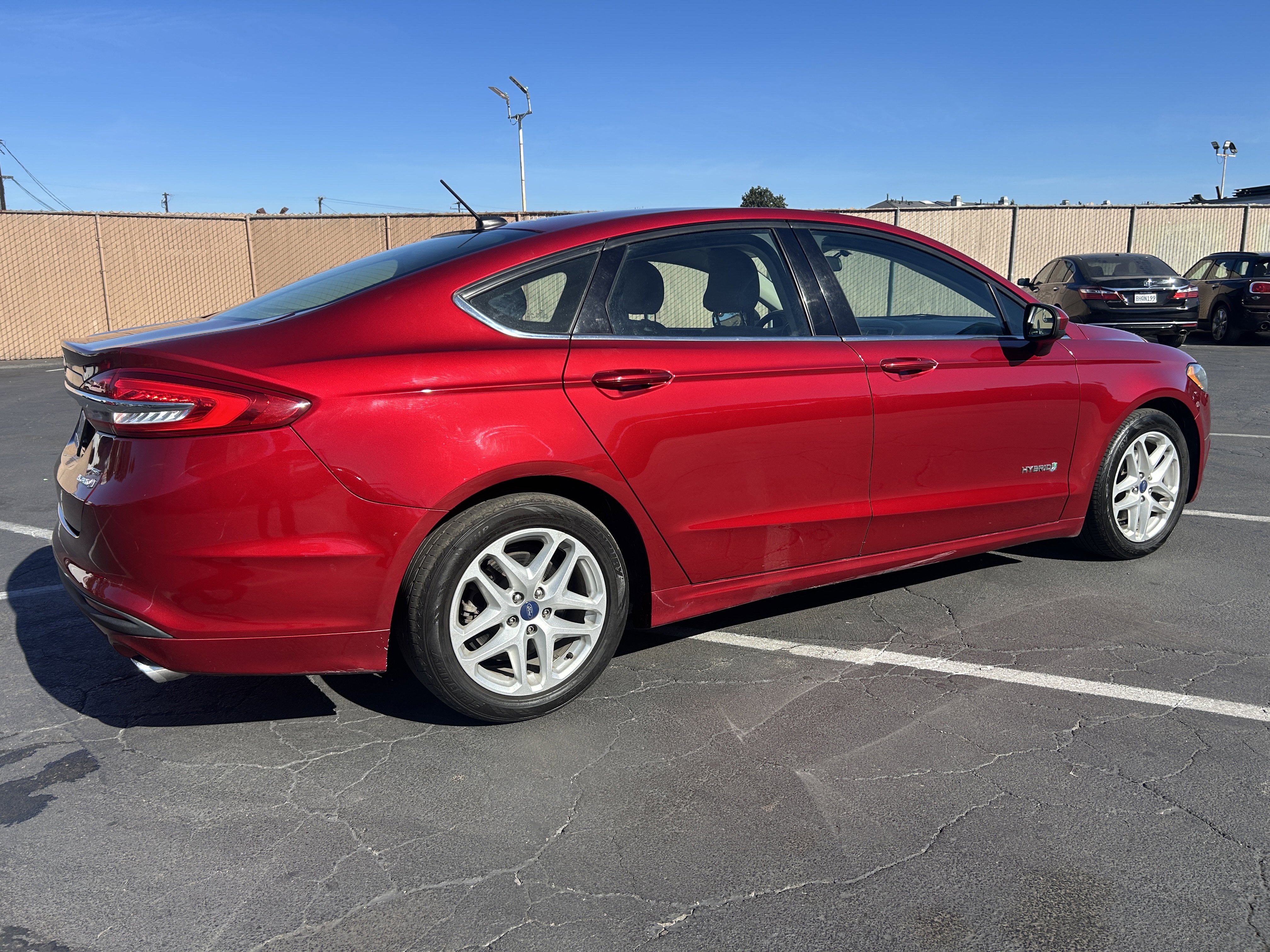 2018 Ford Fusion Hybrid SE Image 5 of 40