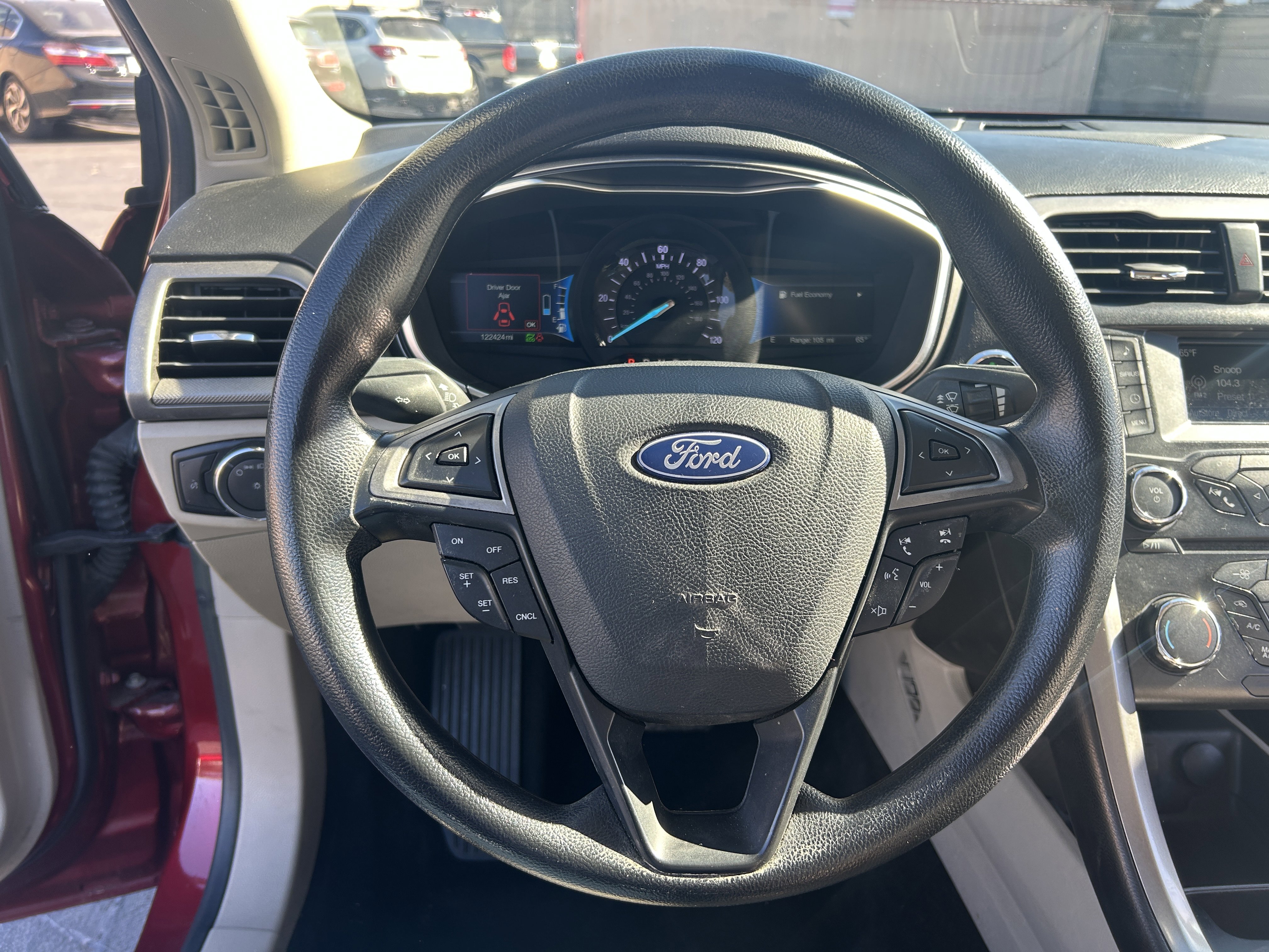 2018 Ford Fusion Hybrid SE Image 38 of 40