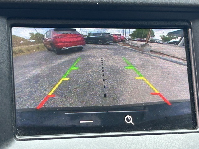 Vehicle image 23 of 42