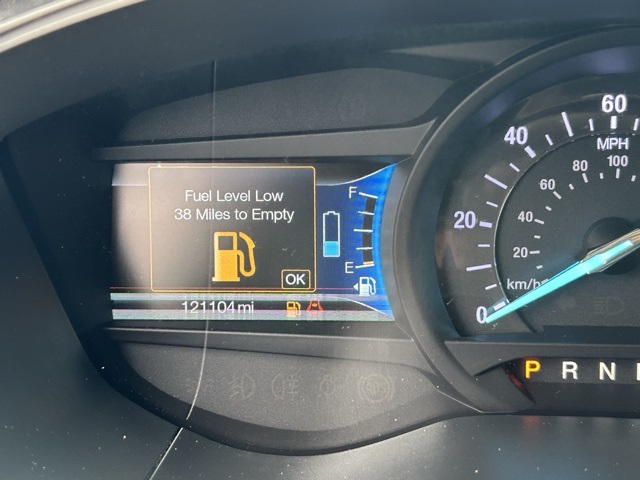 Vehicle image 14 of 42