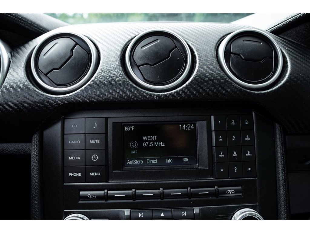 2018 Ford Mustang Image 26 of 33