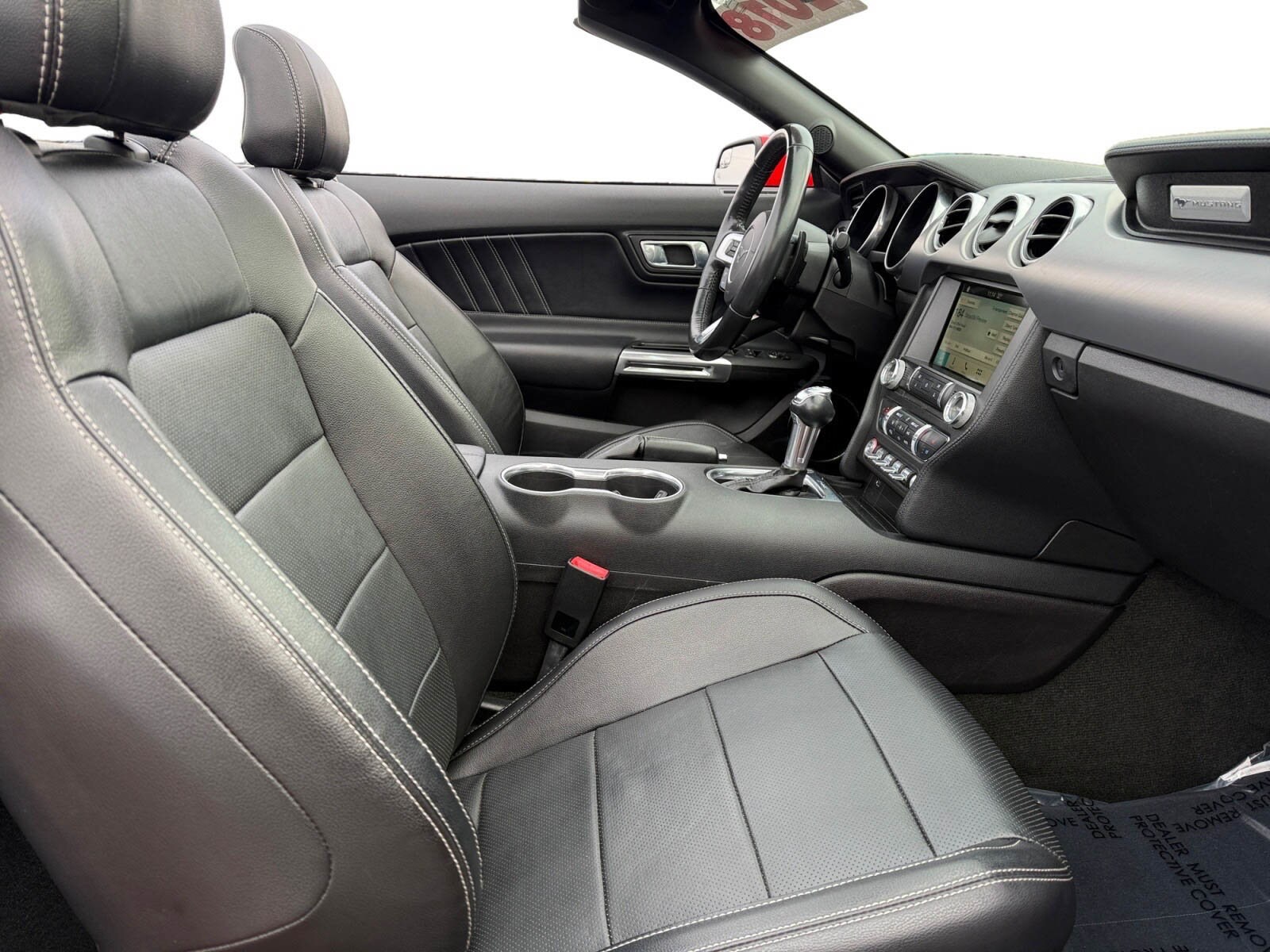 2018 Ford Mustang Image 13 of 25