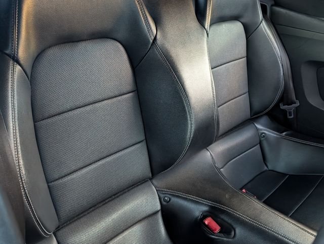 2018 Ford Mustang EcoBoost Premium Image 9 of 22