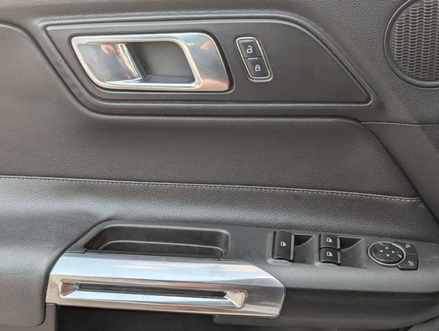 2018 Ford Mustang EcoBoost Premium Image 21 of 22