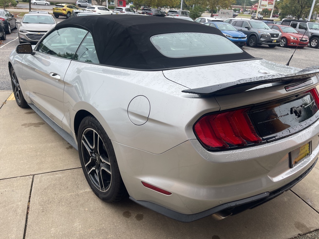 2018 Ford Mustang EcoBoost Premium Image 5 of 17