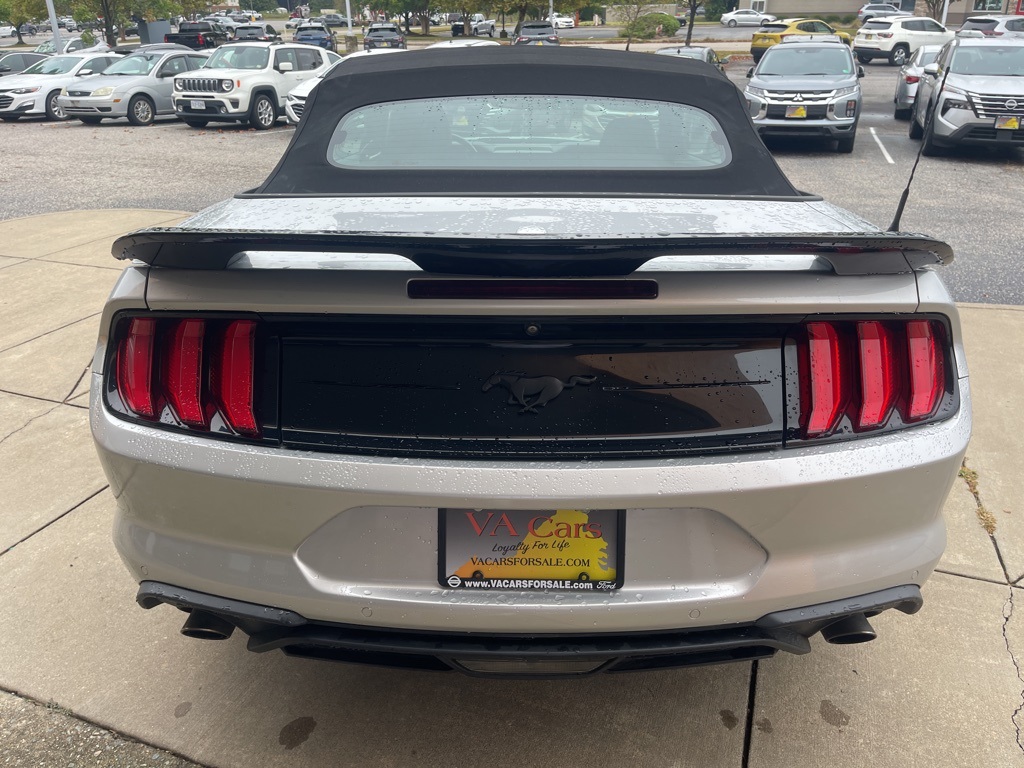 2018 Ford Mustang EcoBoost Premium Image 9 of 17