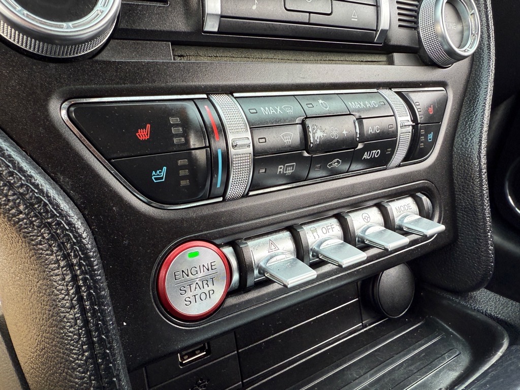 2018 Ford Mustang EcoBoost Premium Image 32 of 32