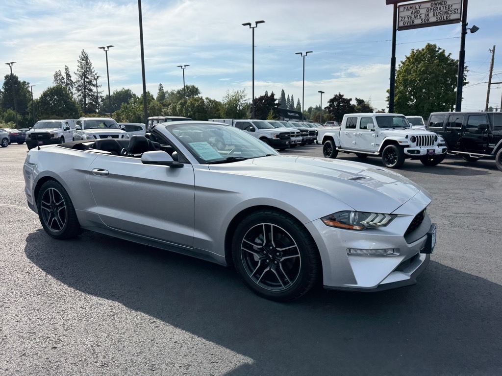 2018 Ford Mustang EcoBoost Premium Image 8 of 32