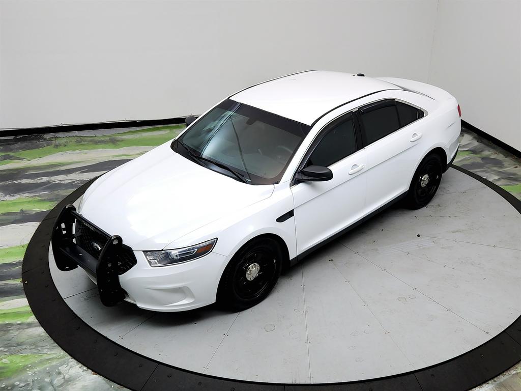 2018 Ford Police Interceptor Sedan Image 2 of 41