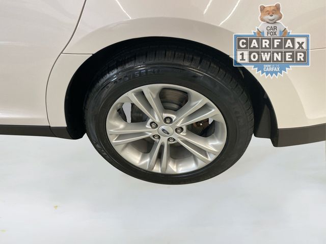 2018 Ford Taurus SEL Image 9 of 27