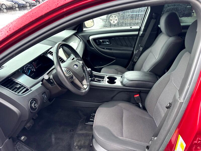 2018 Ford Taurus SEL Image 25 of 32