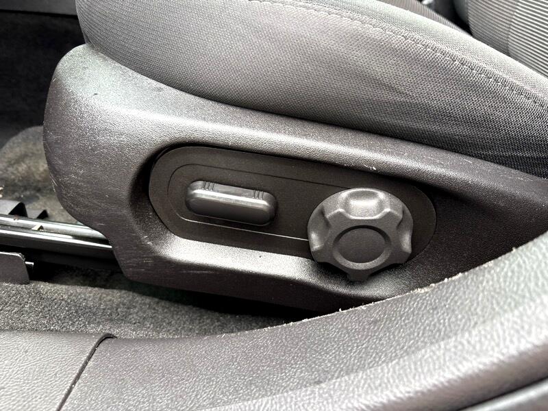 2018 Ford Taurus SEL Image 30 of 32