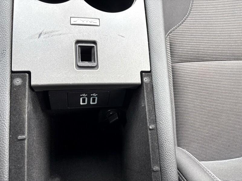 2018 Ford Taurus SEL Image 27 of 32