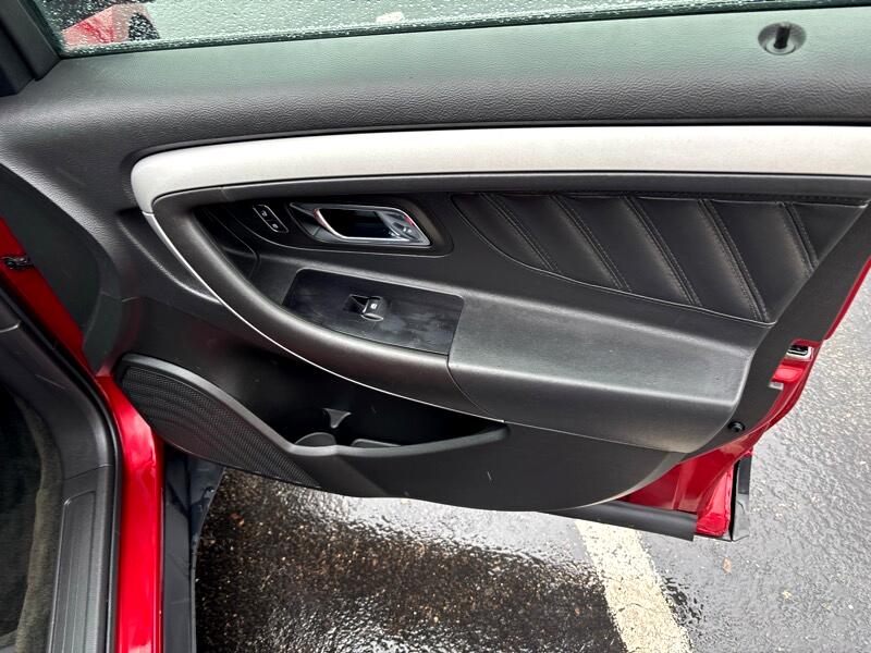 2018 Ford Taurus SEL Image 20 of 32