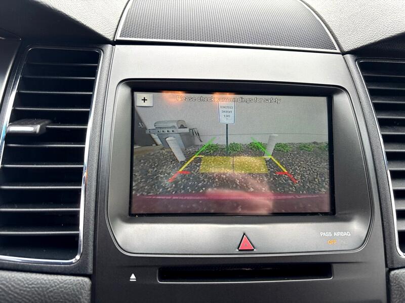 2018 Ford Taurus SEL Image 17 of 32