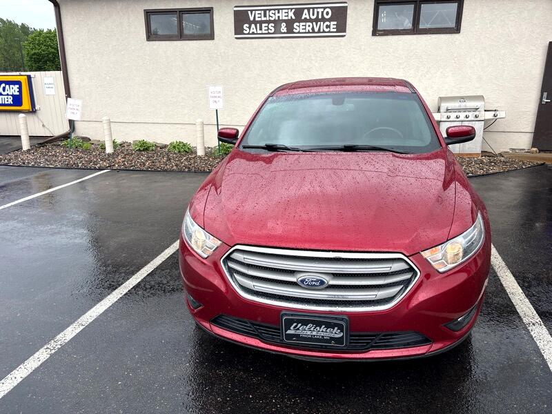 2018 Ford Taurus SEL Image 3 of 32