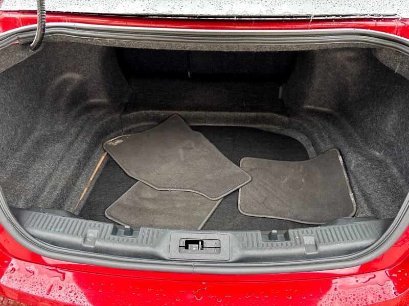 2018 Ford Taurus SEL Image 10 of 32