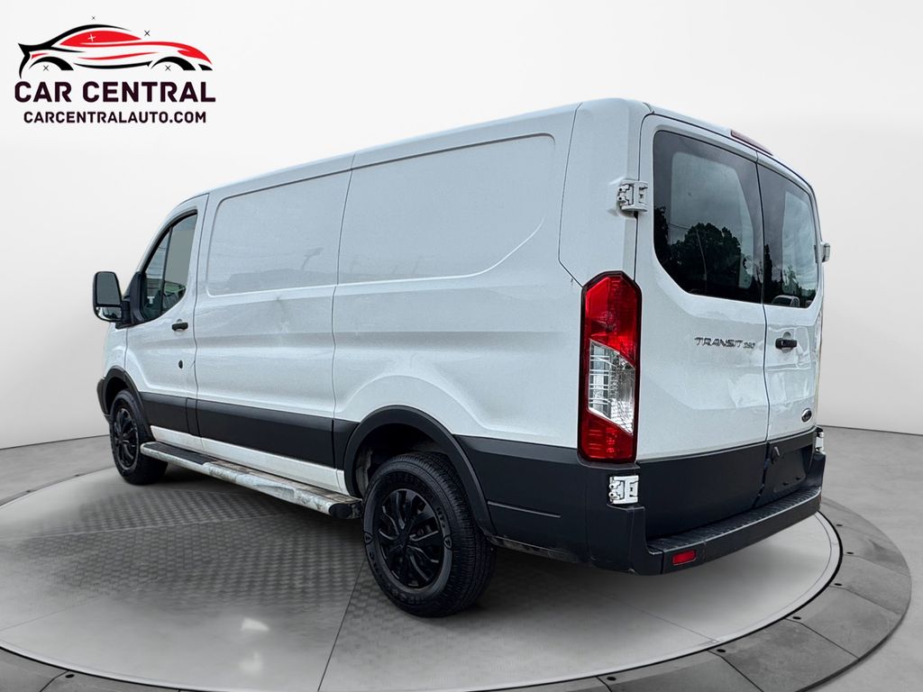 2018 Ford Transit Base Image 6 of 19