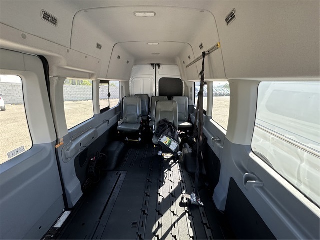 Vehicle image 32 of 32
