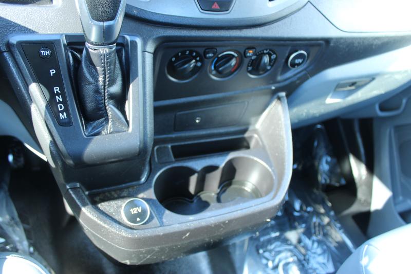 Vehicle image 19 of 22