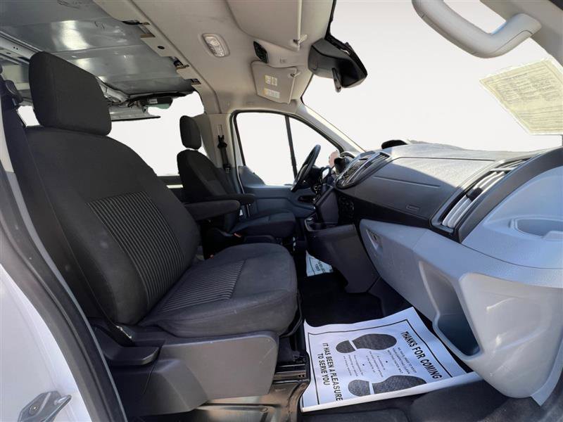 Vehicle image 13 of 13