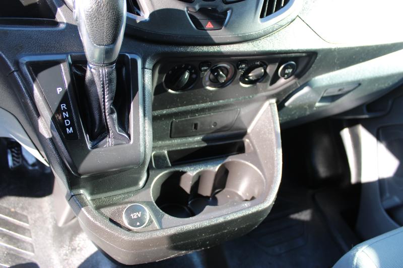 Vehicle image 24 of 26