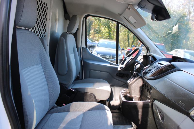 Vehicle image 12 of 26