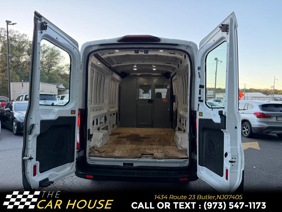 2018 Ford Transit Base Image 24 of 29