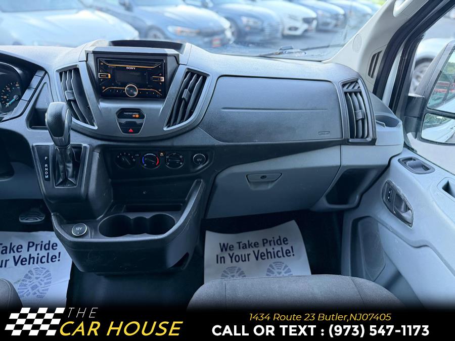 2018 Ford Transit Base Image 26 of 29