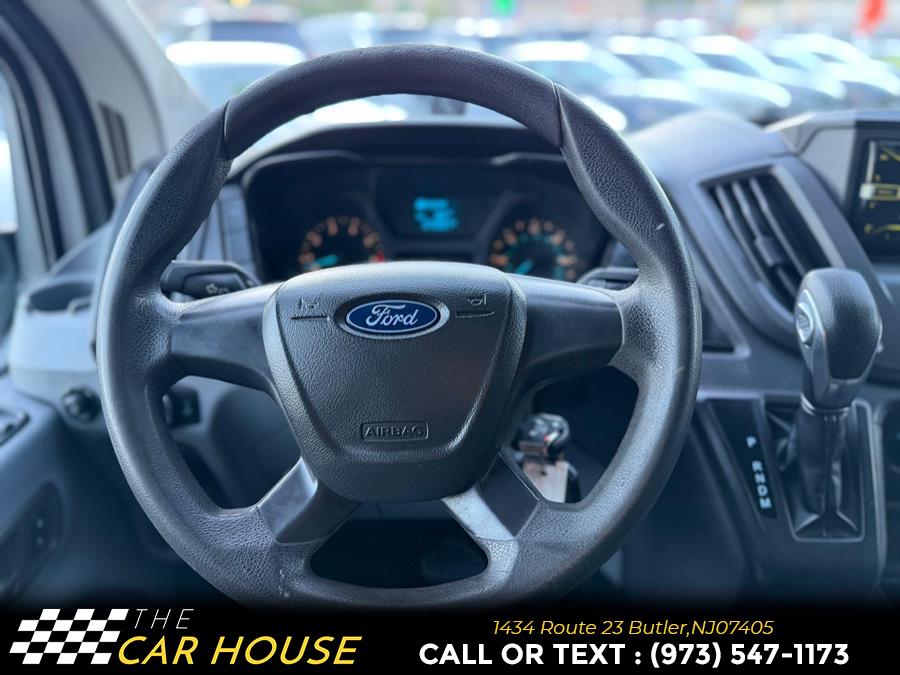 2018 Ford Transit Base Image 18 of 29